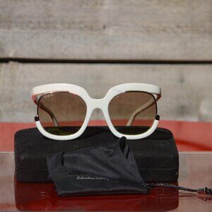 Salvatore Ferragamo Sunglasses Gold Mirror SF863S 103 56 22 135 Made in Italy Co